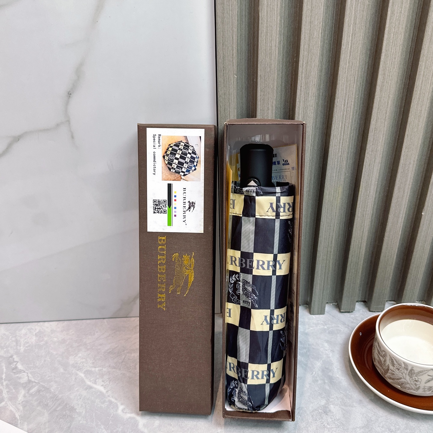 [TOP] BURBERRY Umbrella - Black