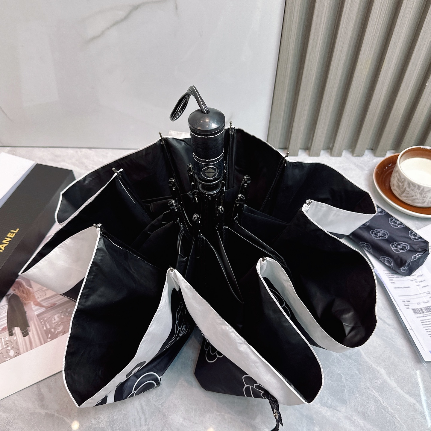 [TOP] CHANEL Umbrella - 2 Colour