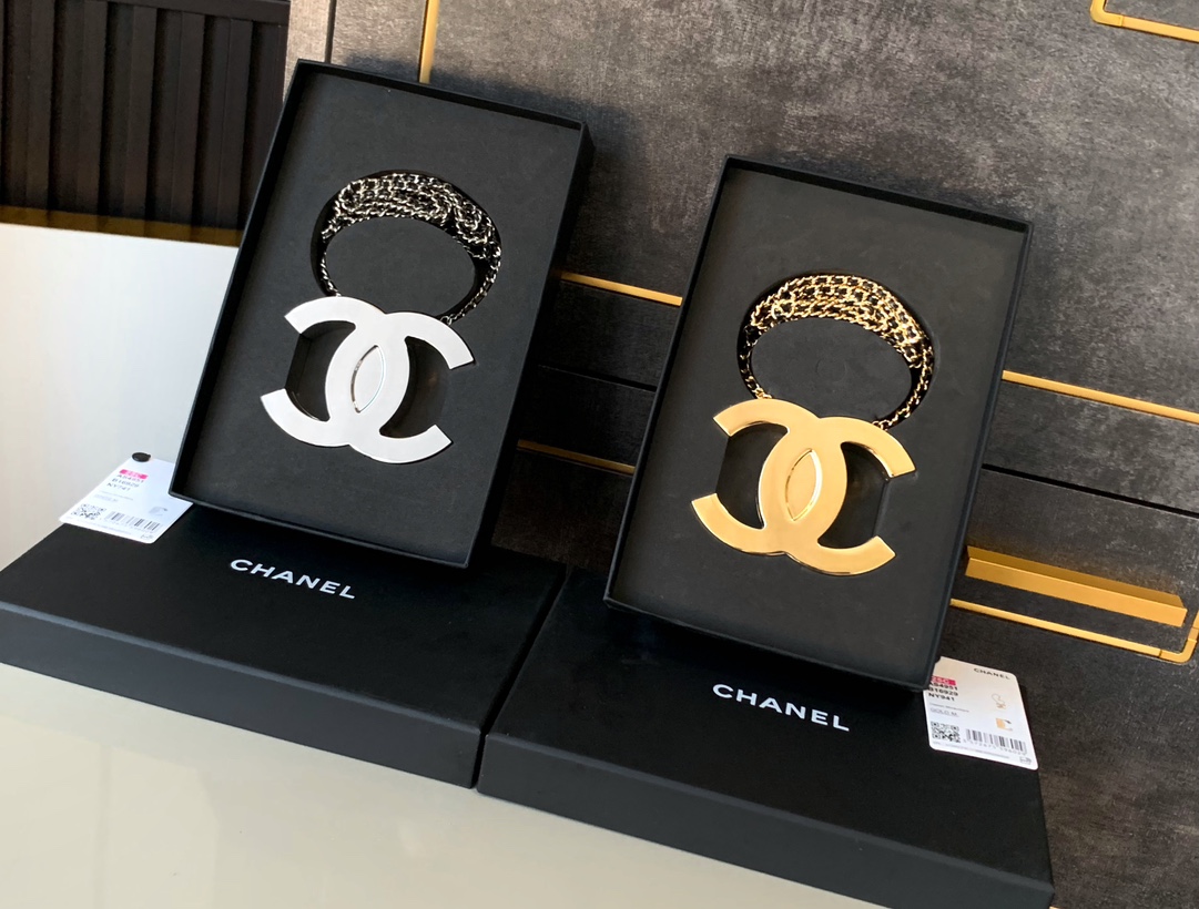 [TOP] CHANEL Clutch with Chain Bag - 2 Color