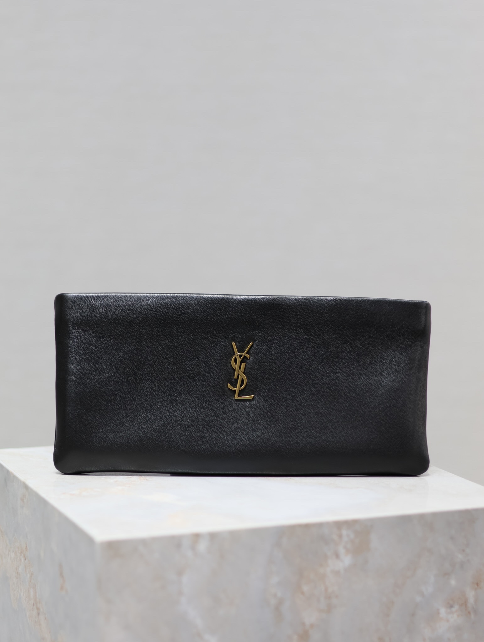[TOP] Yves Saint Laurent YSL Le Calypso Cosmetic Bag 23×16×3cm/30x15x3.5cm/30x22x3cm - Black