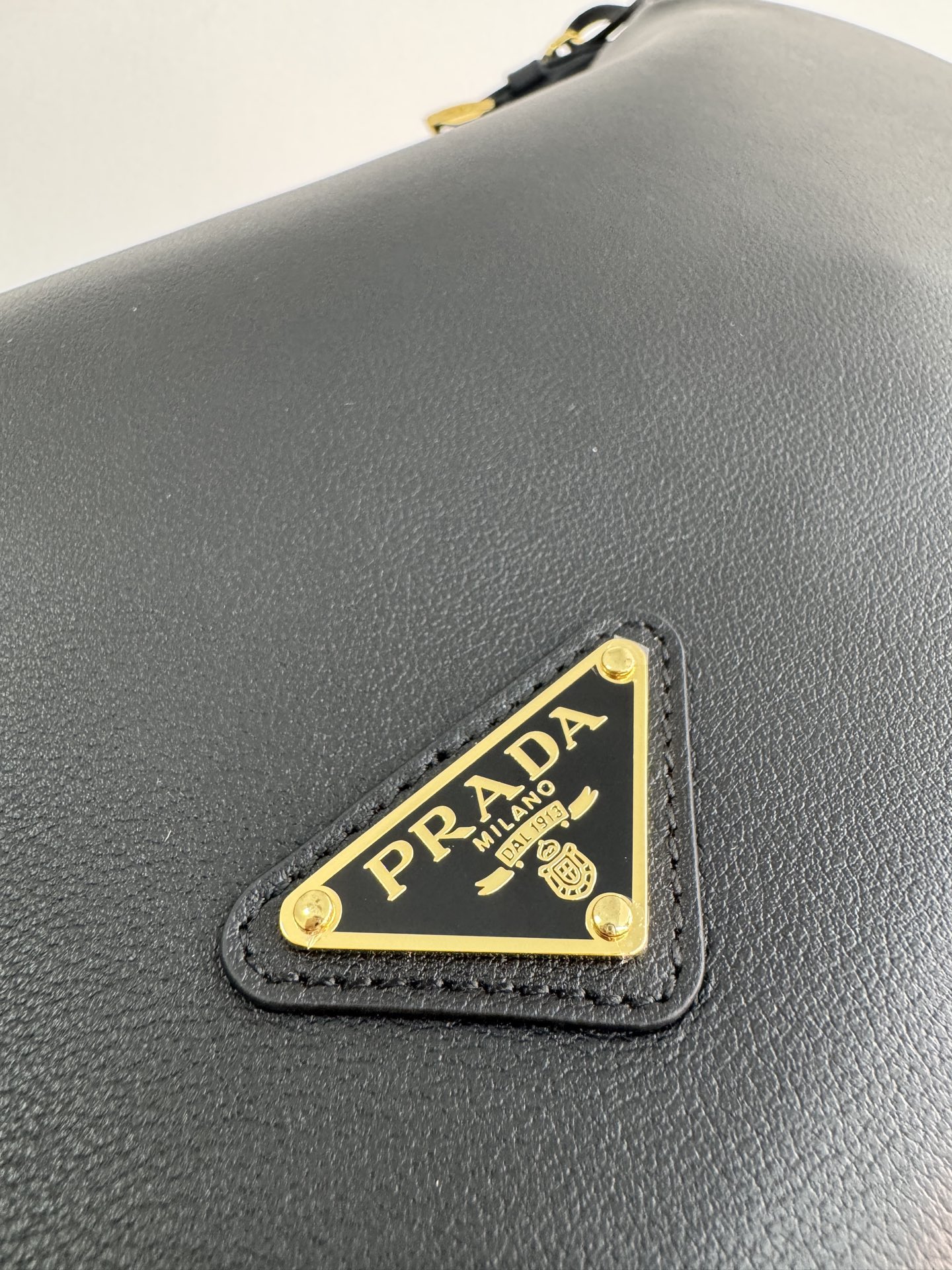 [TOP] PRADA Underarm Bag 42*19.5*8.5cm - 4 Colour