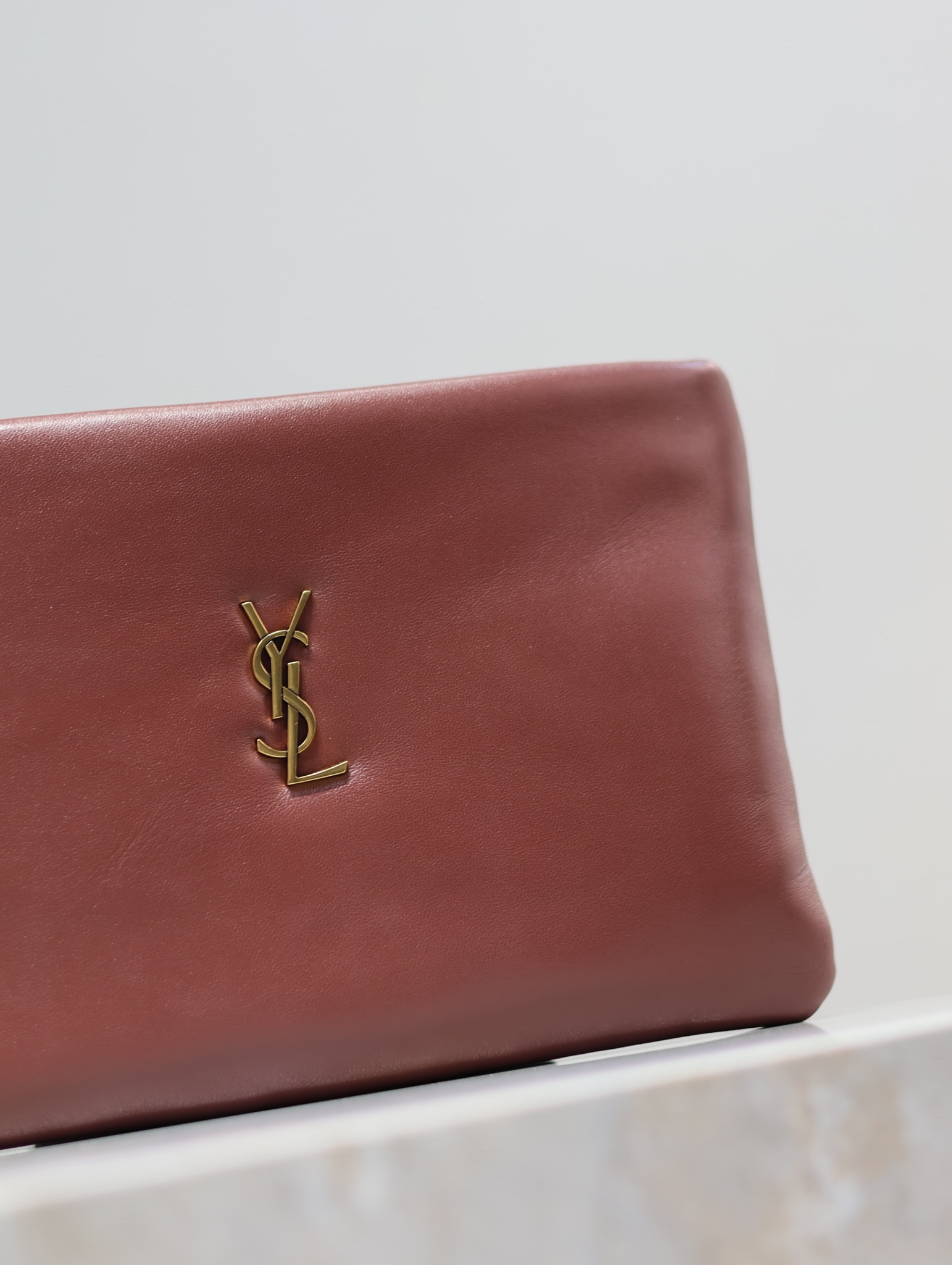 [TOP] Yves Saint Laurent YSL Le Calypso Cosmetic Bag Lambskin 23×16×3cm/30x15x3.5cm/30x22x3cm - Red