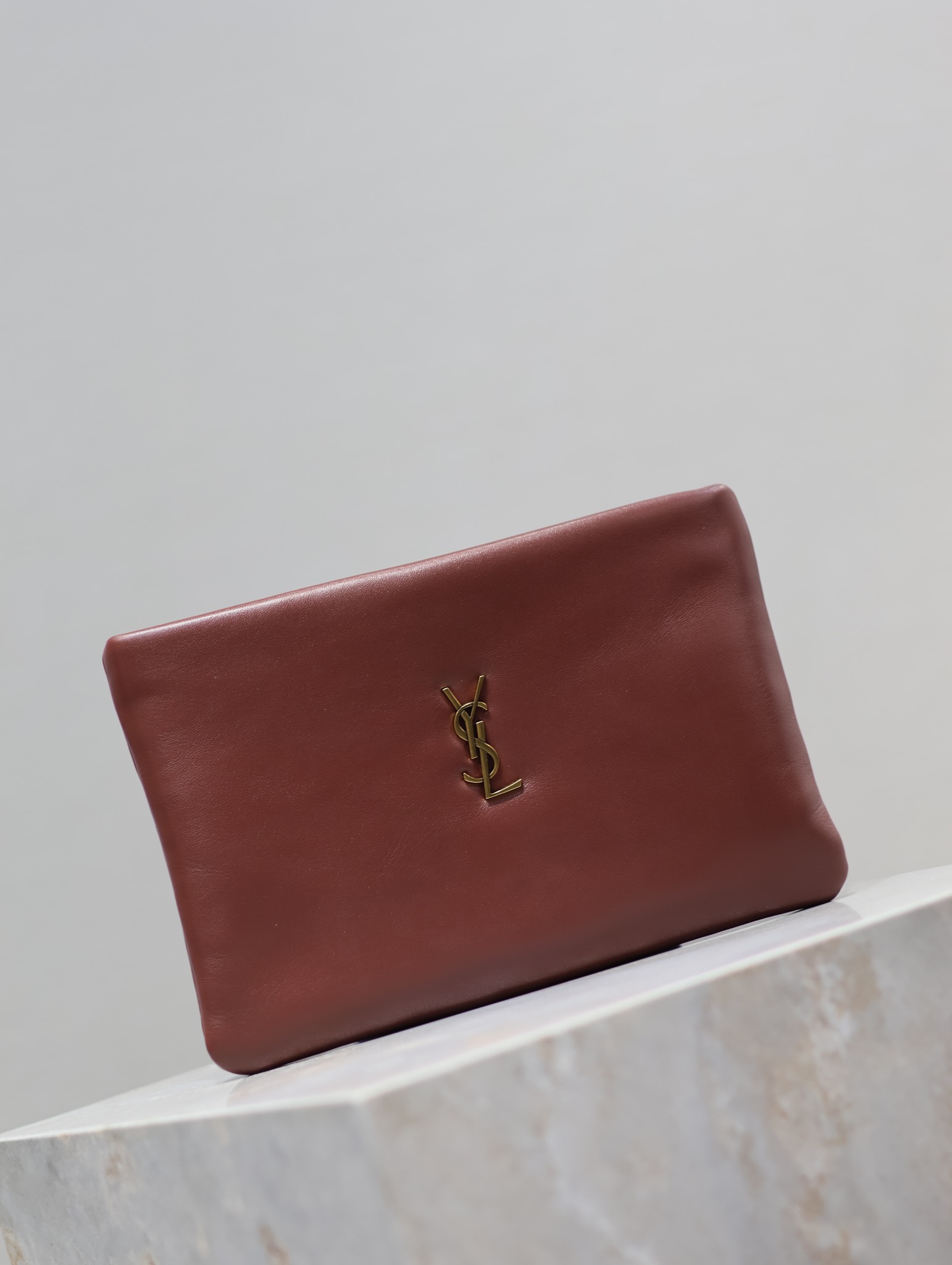 [TOP] Yves Saint Laurent YSL Le Calypso Cosmetic Bag Lambskin 23×16×3cm/30x15x3.5cm/30x22x3cm - Red