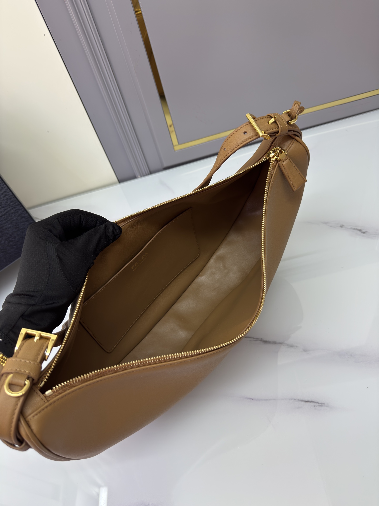 [TOP] PRADA Underarm Bag 42*19.5*8.5cm - 4 Colour