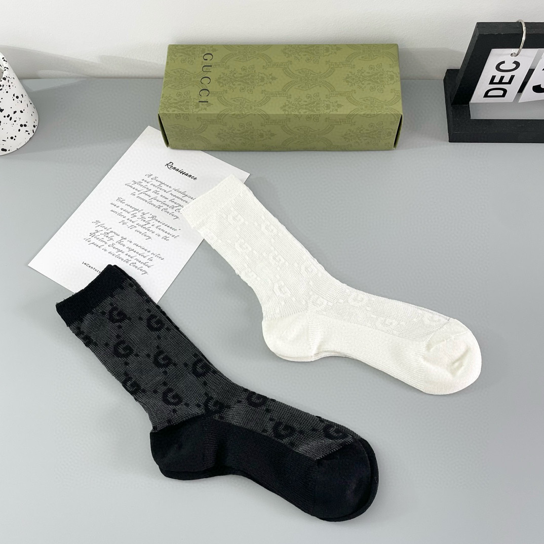 [TOP] GUCCI Socks - 2 Pieces as a Set