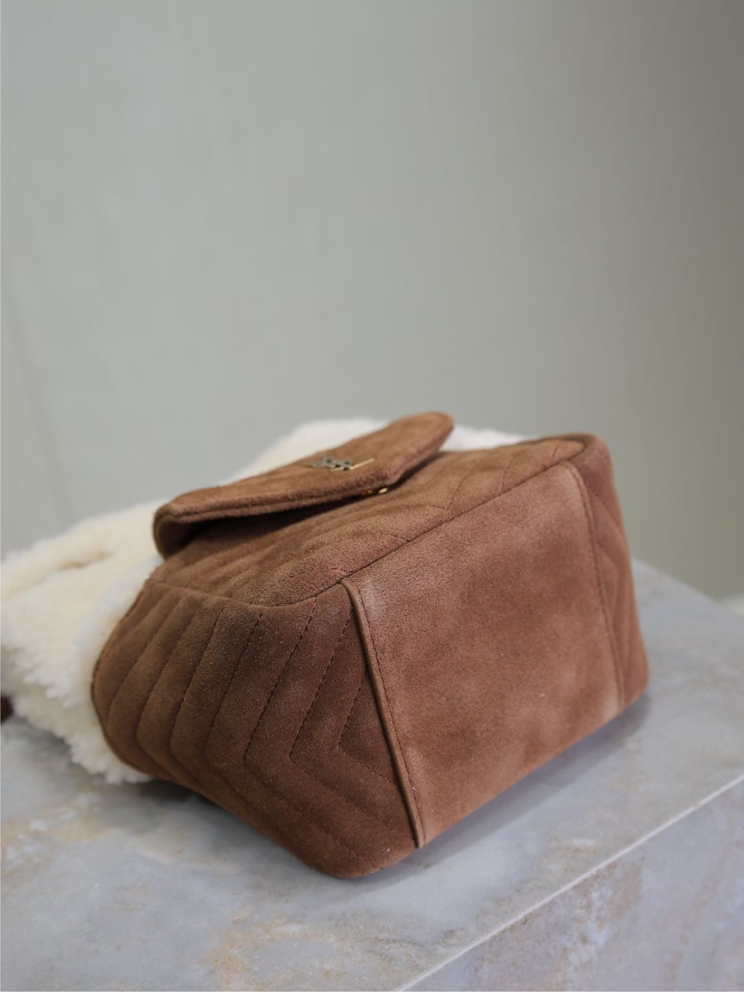 [TOP] Yves Saint Laurent YSL Joe Bag Nubuck/Lambswool 19x13x13cm - Brown/Beige