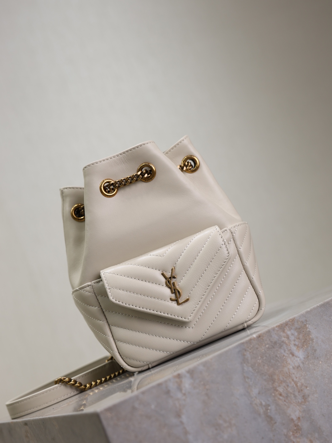 [TOP] Yves Saint Laurent YSL Joe Bag Lambskin 19x13x13cm - 3 Color