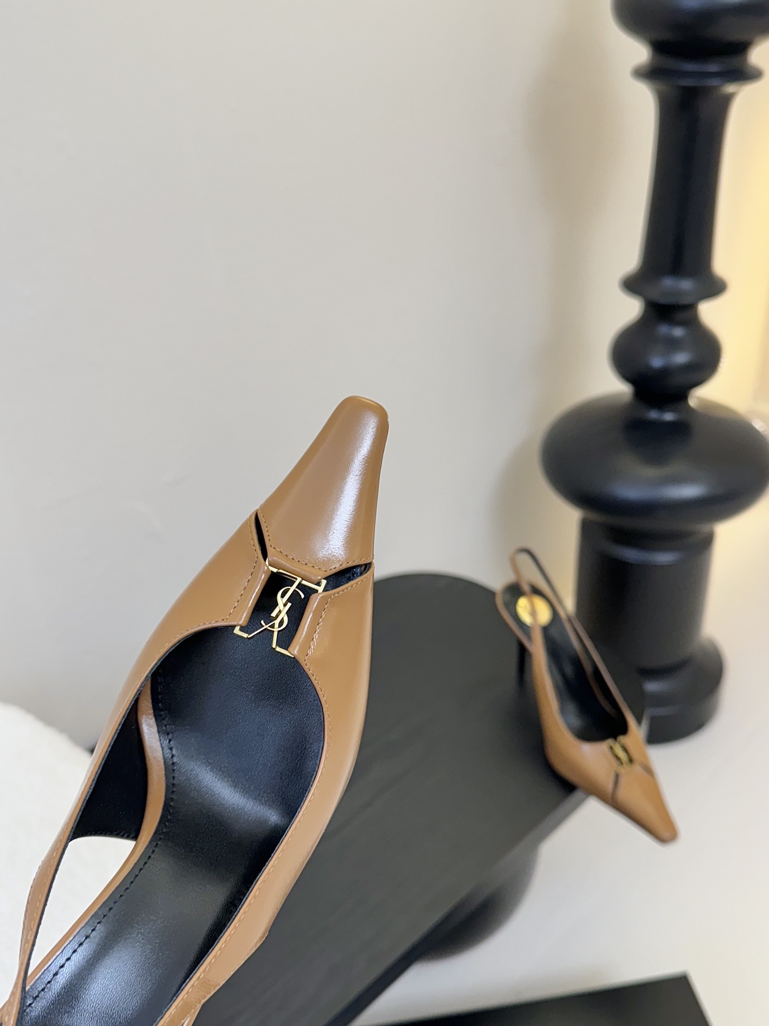 [TOP] Yves Saint Laurent YSL High Heel Pumps - 2 Colors - 711 Luxury