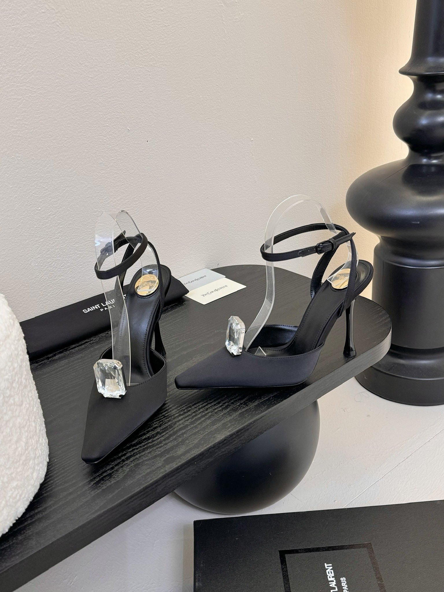 [TOP] Yves Saint Laurent YSL  High Heels - Black