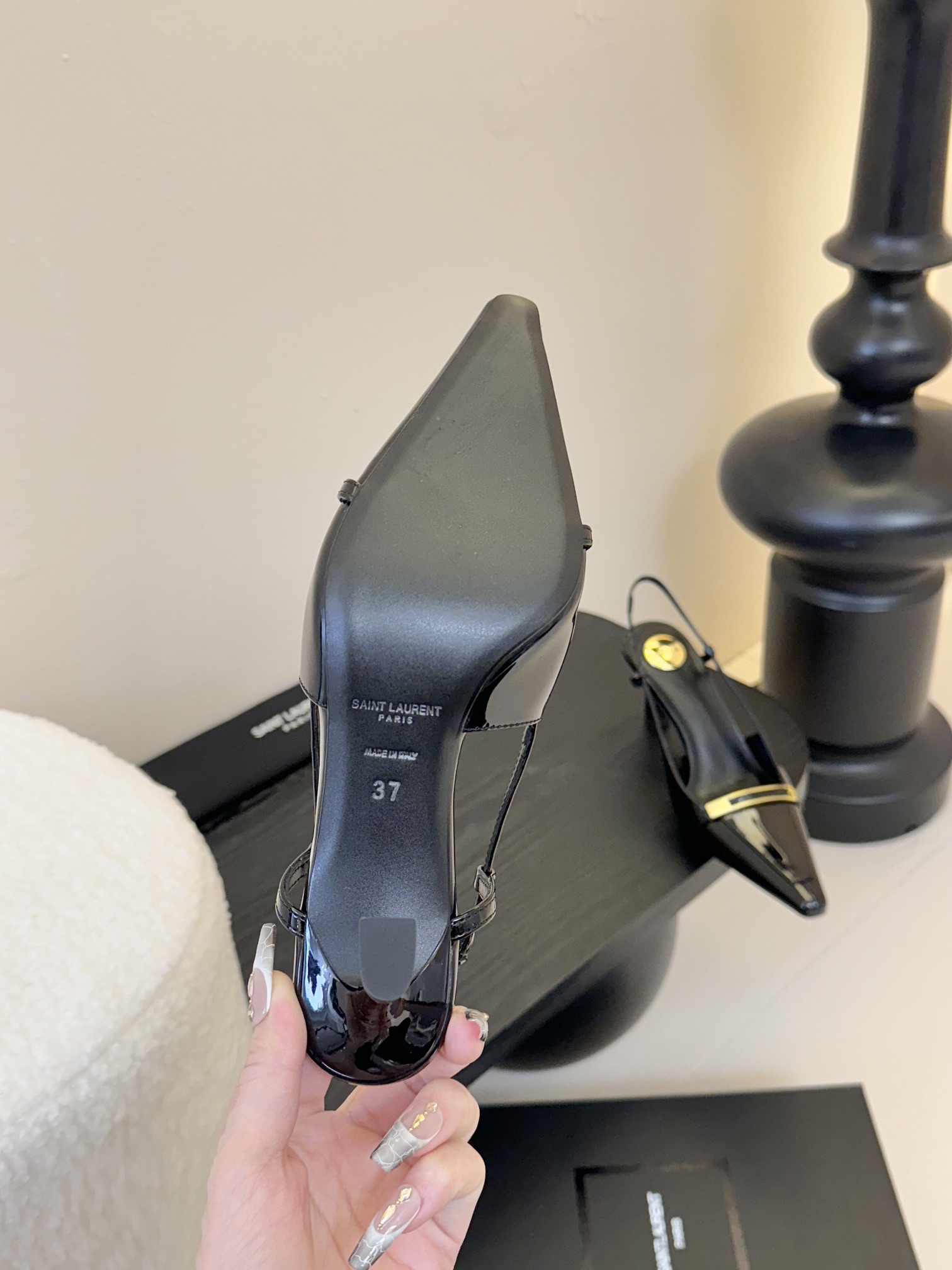 [TOP] Yves Saint Laurent YSL  High Heels - Black