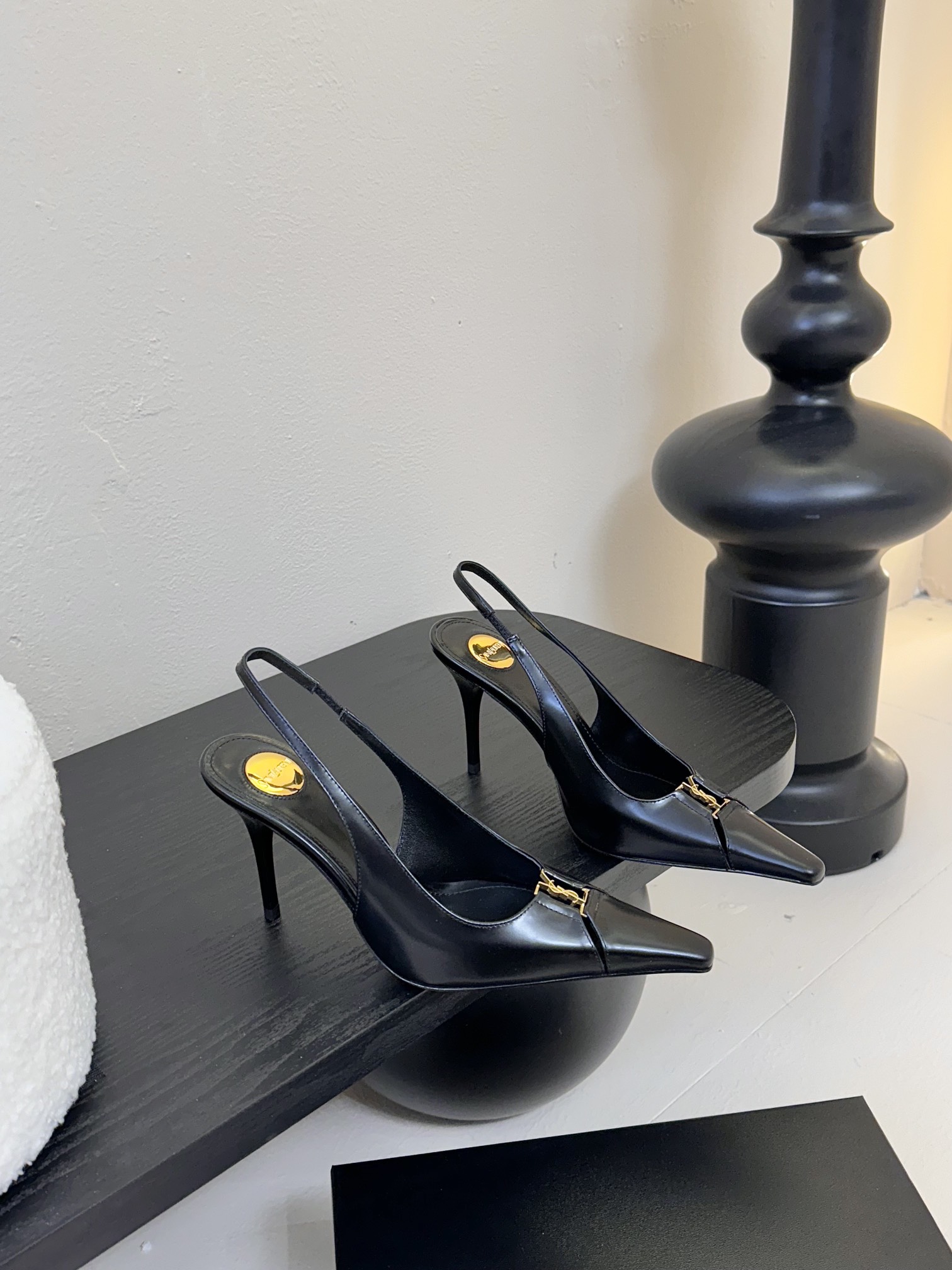 [TOP] Yves Saint Laurent YSL High Heel Pumps - 2 Colors