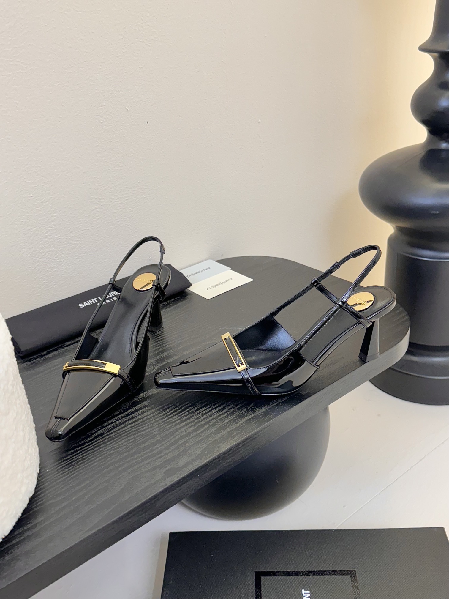 [TOP] Yves Saint Laurent YSL  High Heels - Black