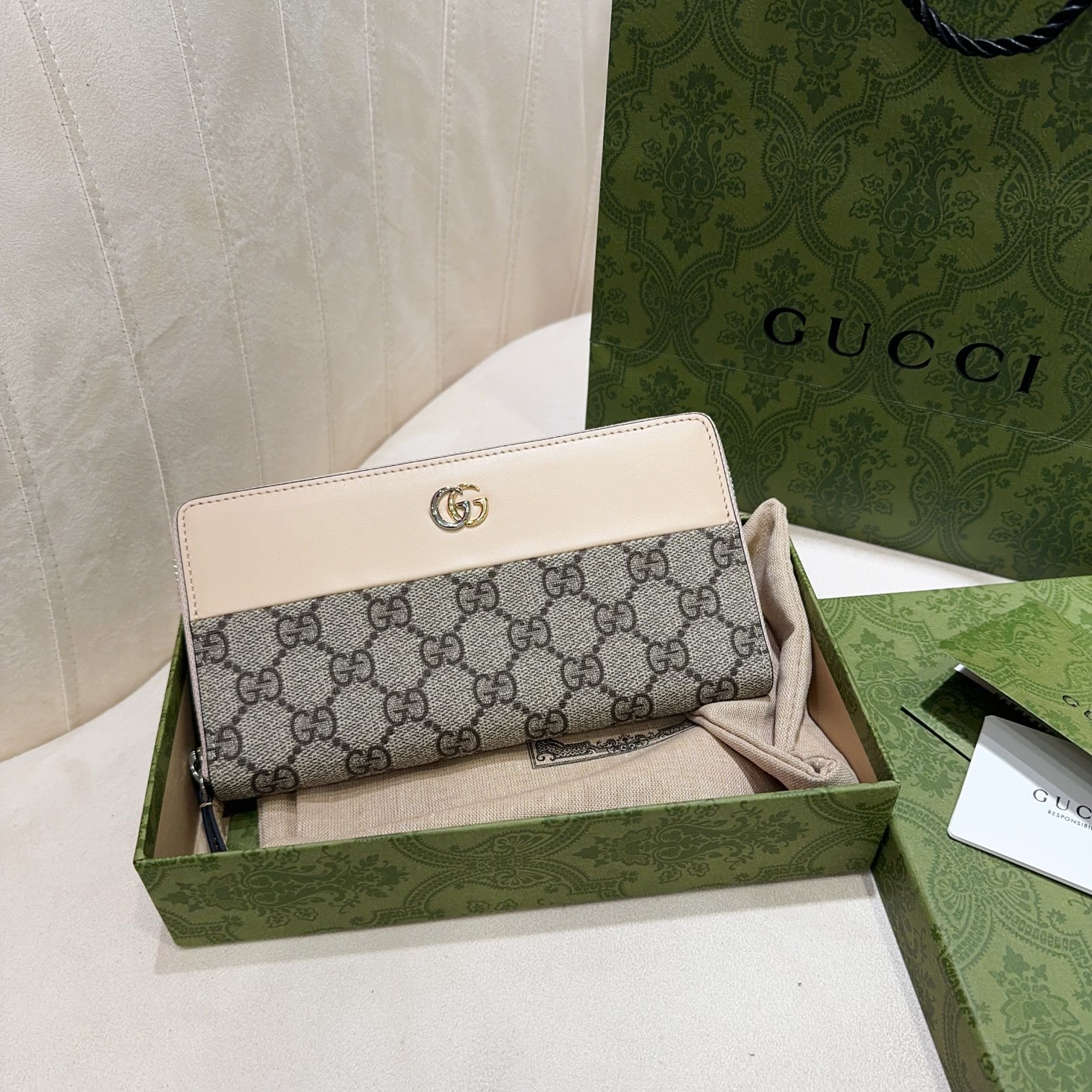 [TOP] GUCCI GG Wallets 19*11*3cm - Two Styles