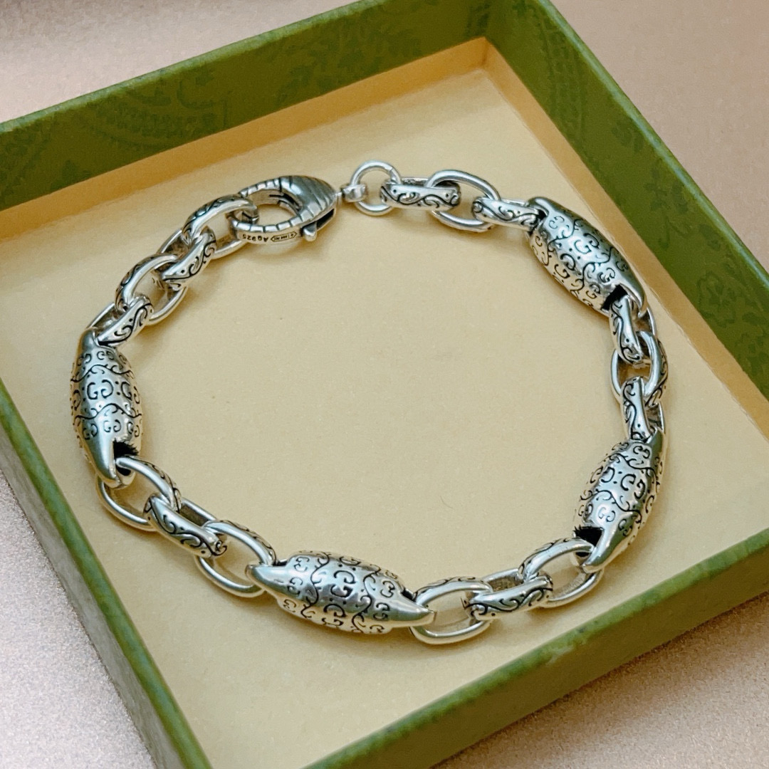 [TOP] GUCCI Men's Classic Bracelet - Silver