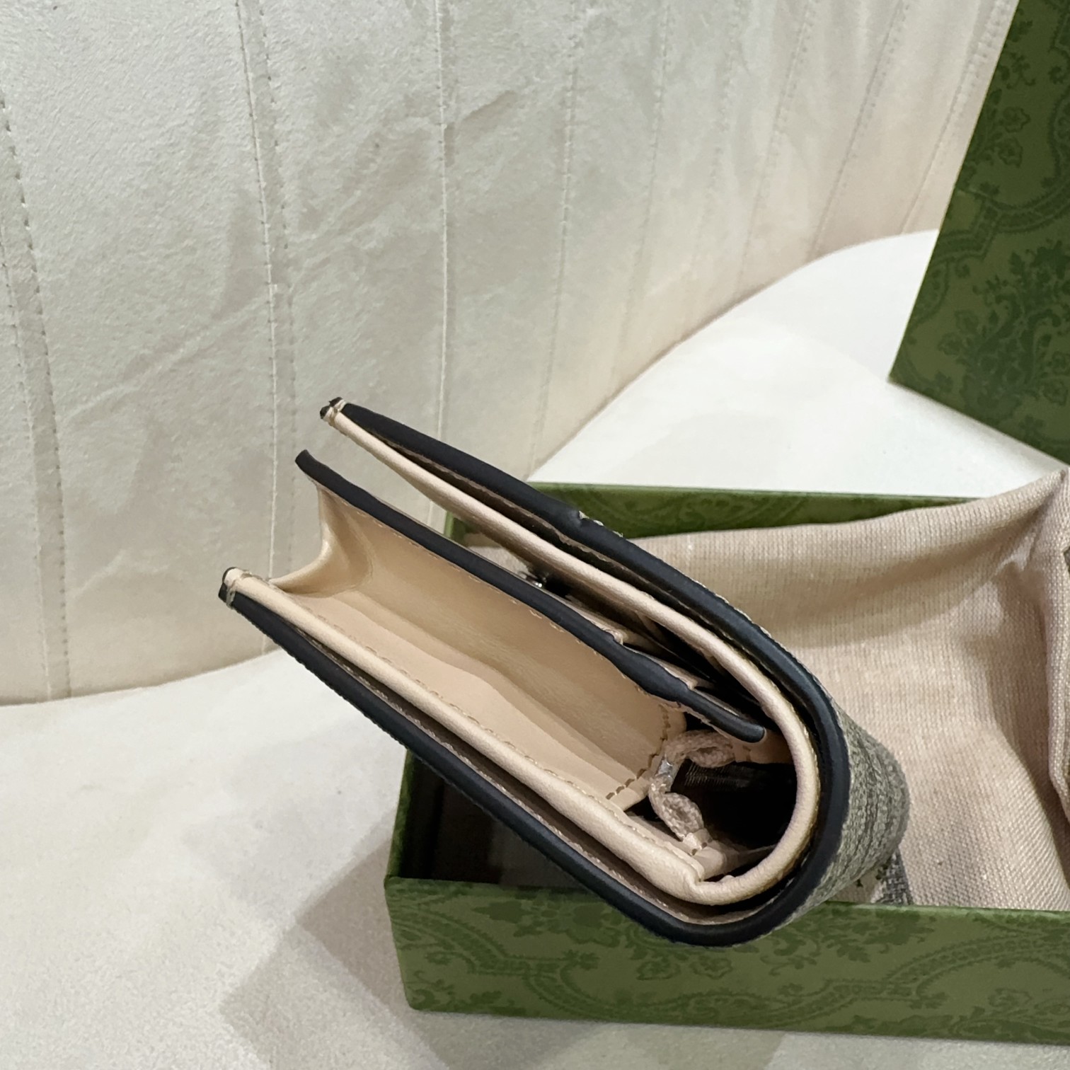 [TOP] GUCCI GG Short Wallets 11*8.5*3cm - Monogram