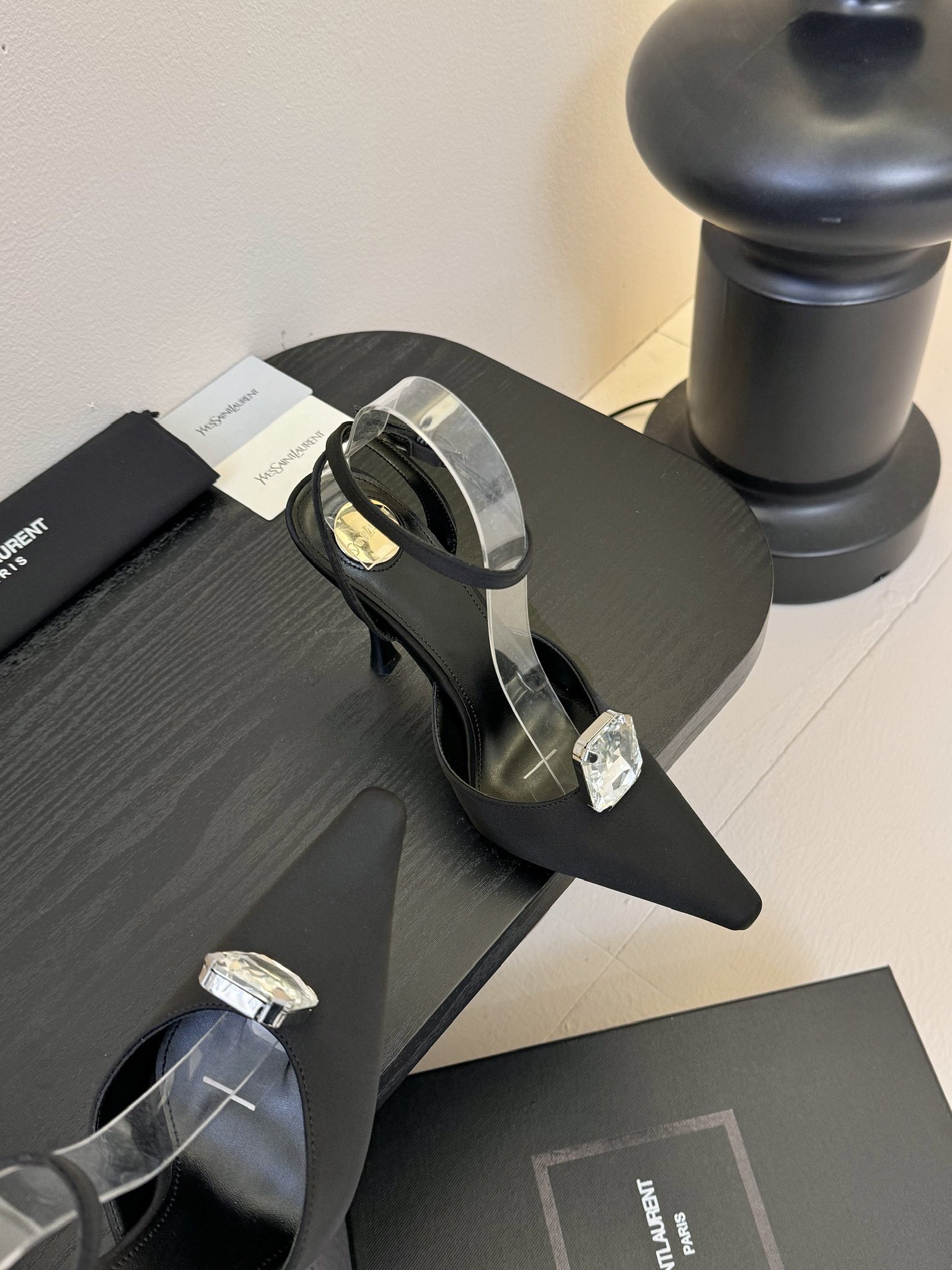 [TOP] Yves Saint Laurent YSL  High Heels - Black