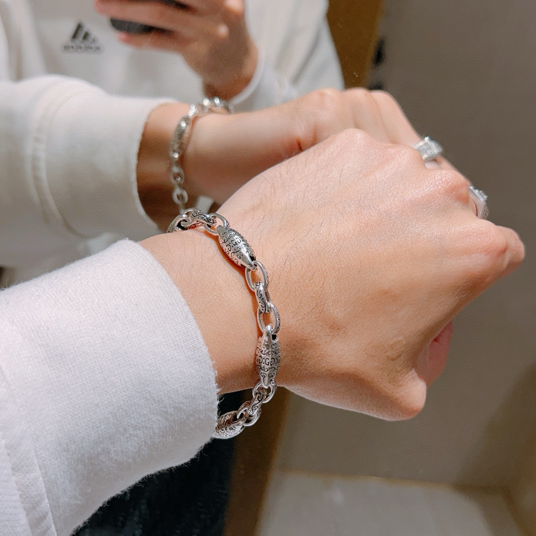 [TOP] GUCCI Men's Classic Bracelet - Silver
