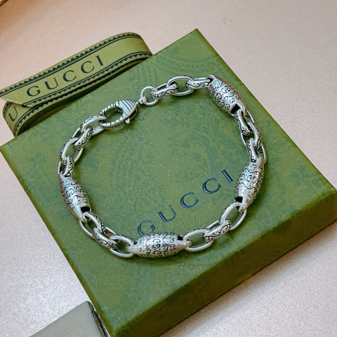 [TOP] GUCCI Men's Classic Bracelet - Silver