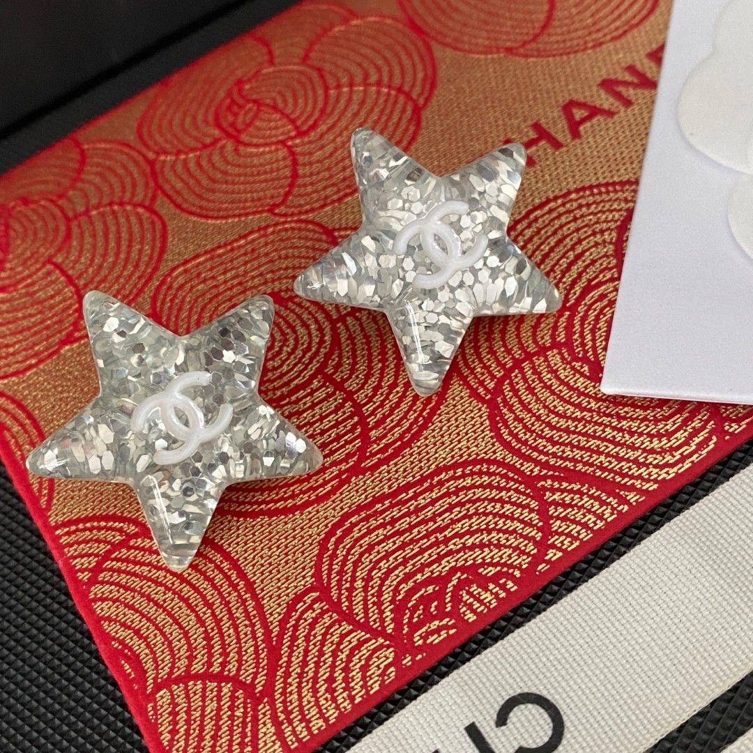 [TOP] CHANEL Earrings- Sliver