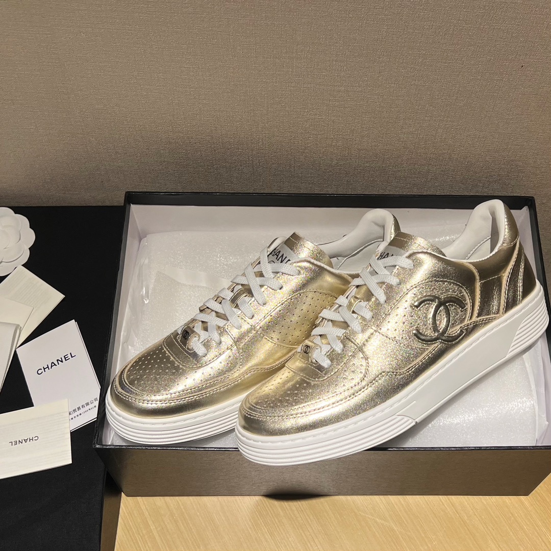 [TOP] CHANEL  Sneaker  - 2 Colors