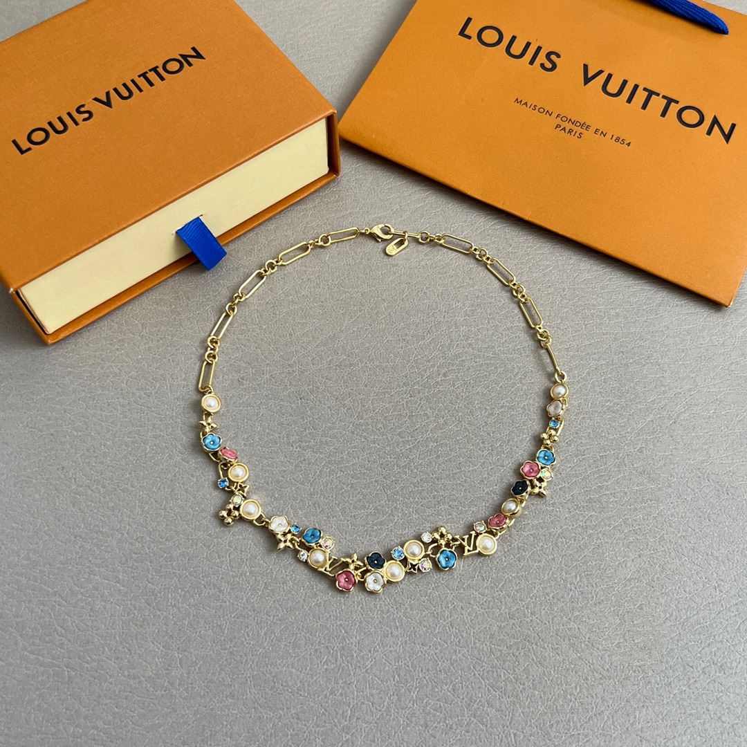 [TOP] Louis Vuitton LV Necklace - Gold
