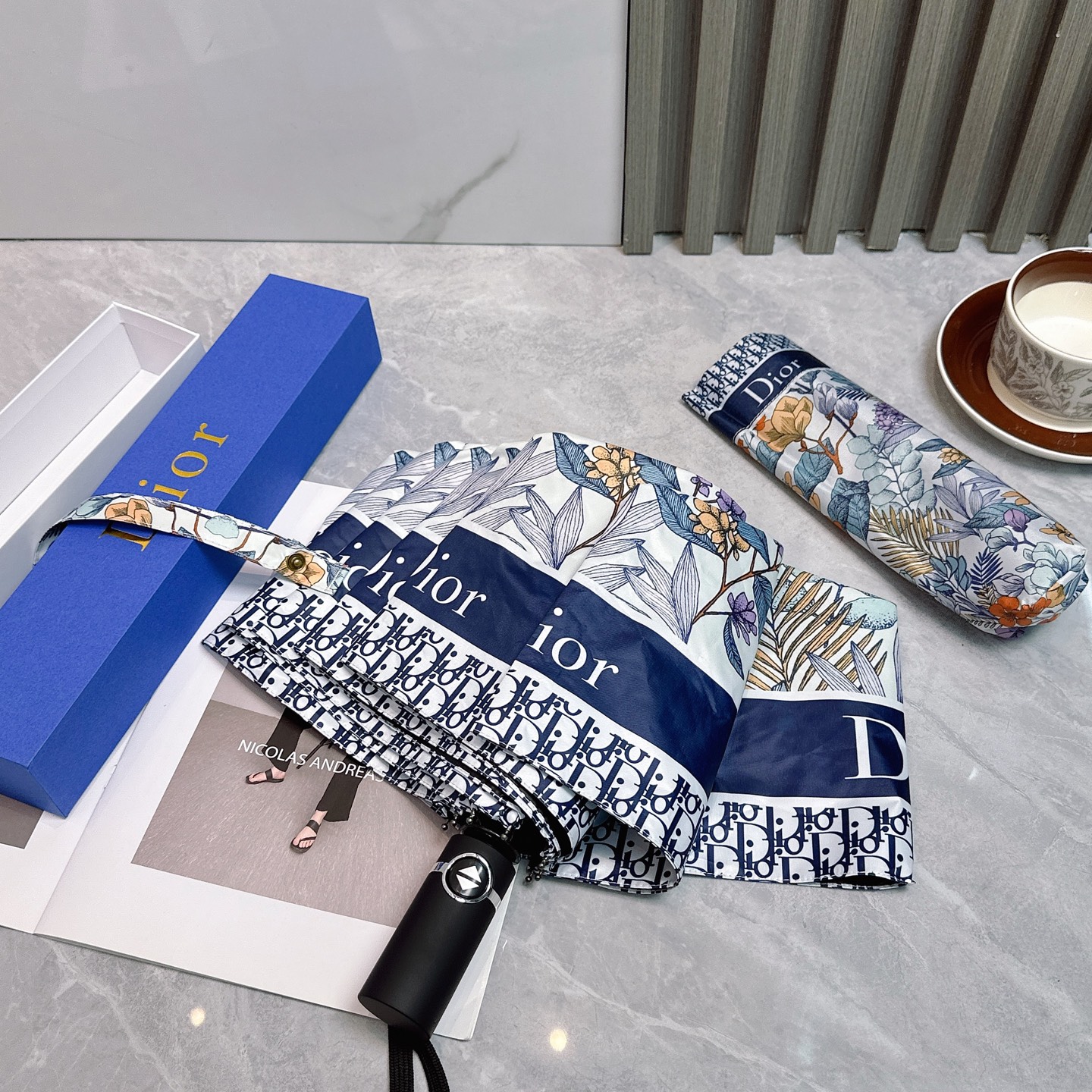 [TOP] Christian Dior Umbrella - Blue