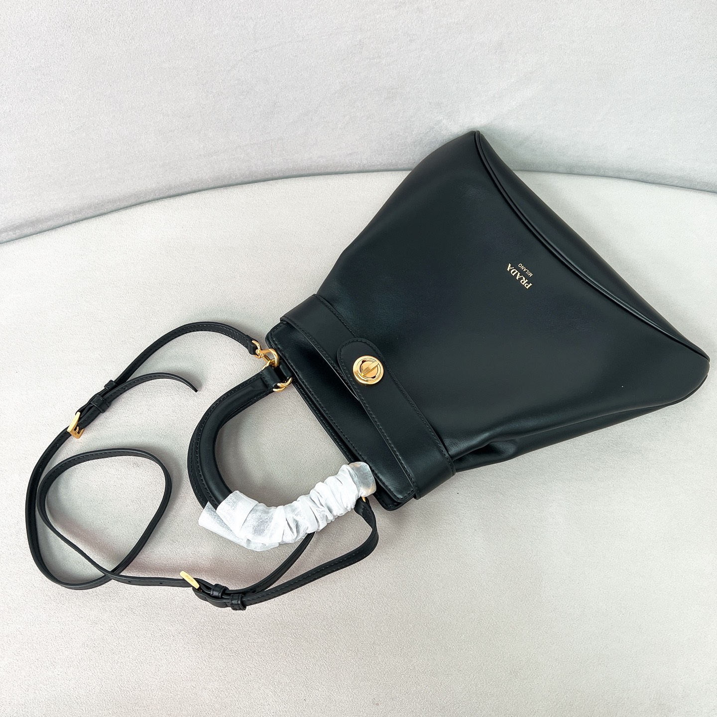 [TOP] PRADA Carey Leather Handbag 30*31*6.5cm - Black