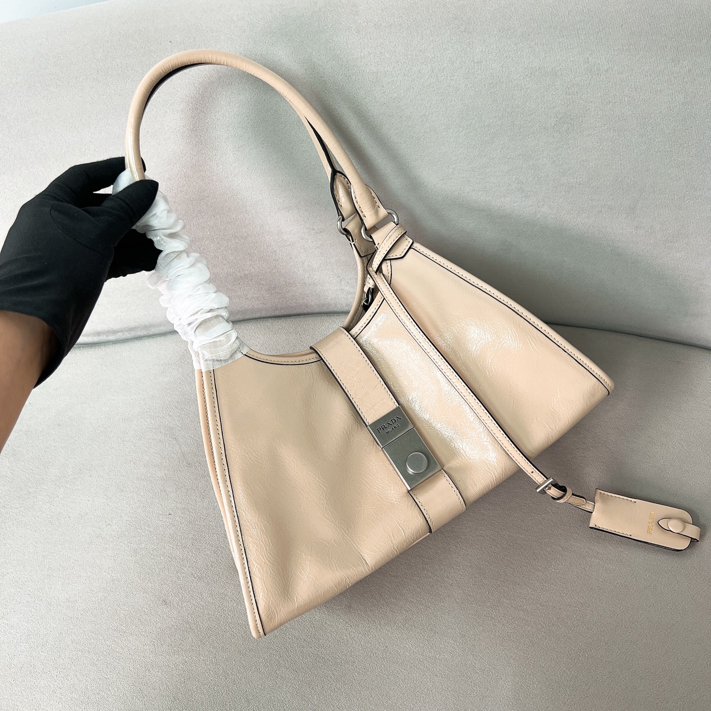 [TOP] PRADA Handbag Oil Wax 30.5x17.5x9cm - 5 Colour