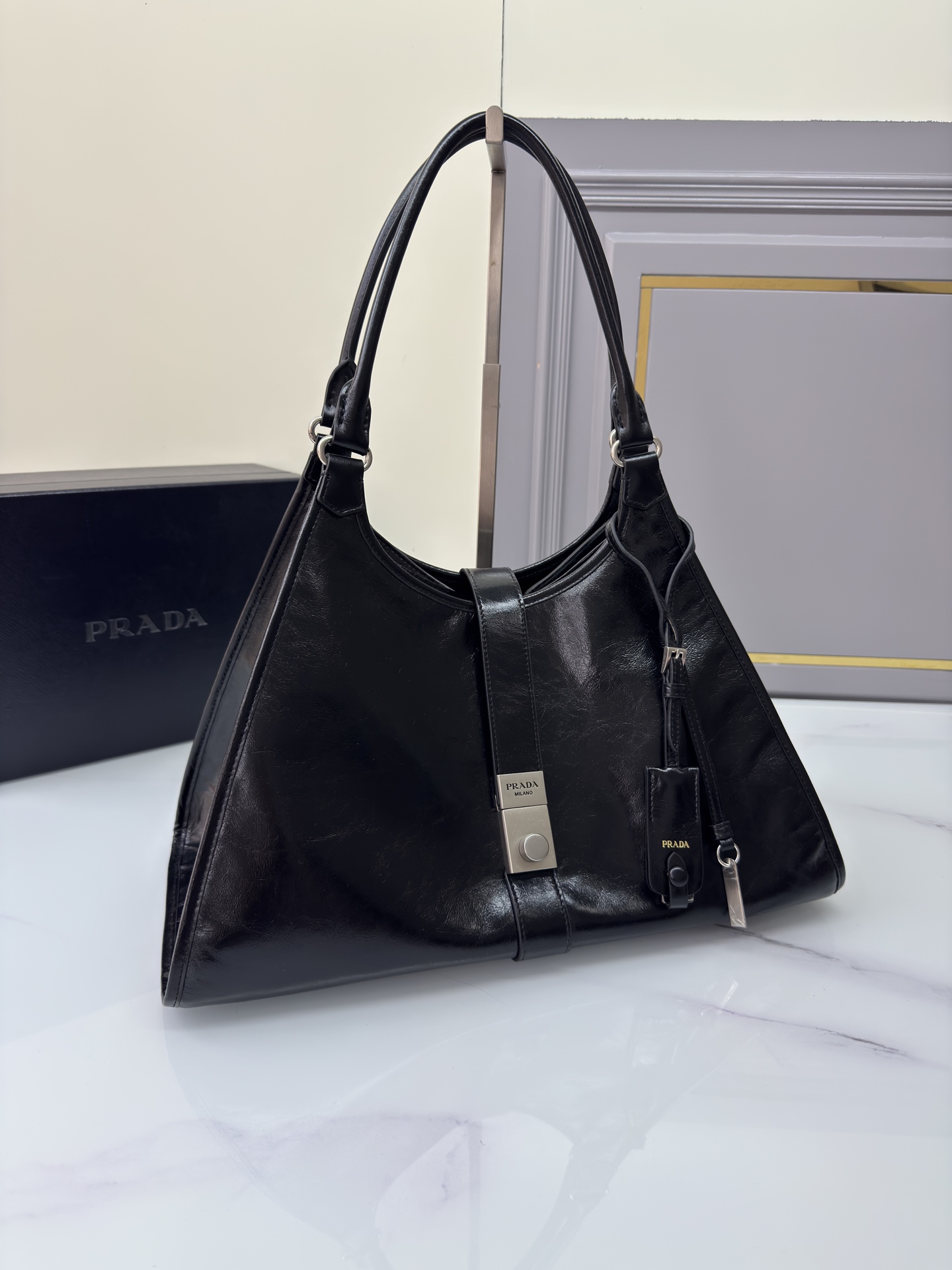 [TOP] PRADA Handbag Oil Wax 39*24.5*14cm - 3 Colour