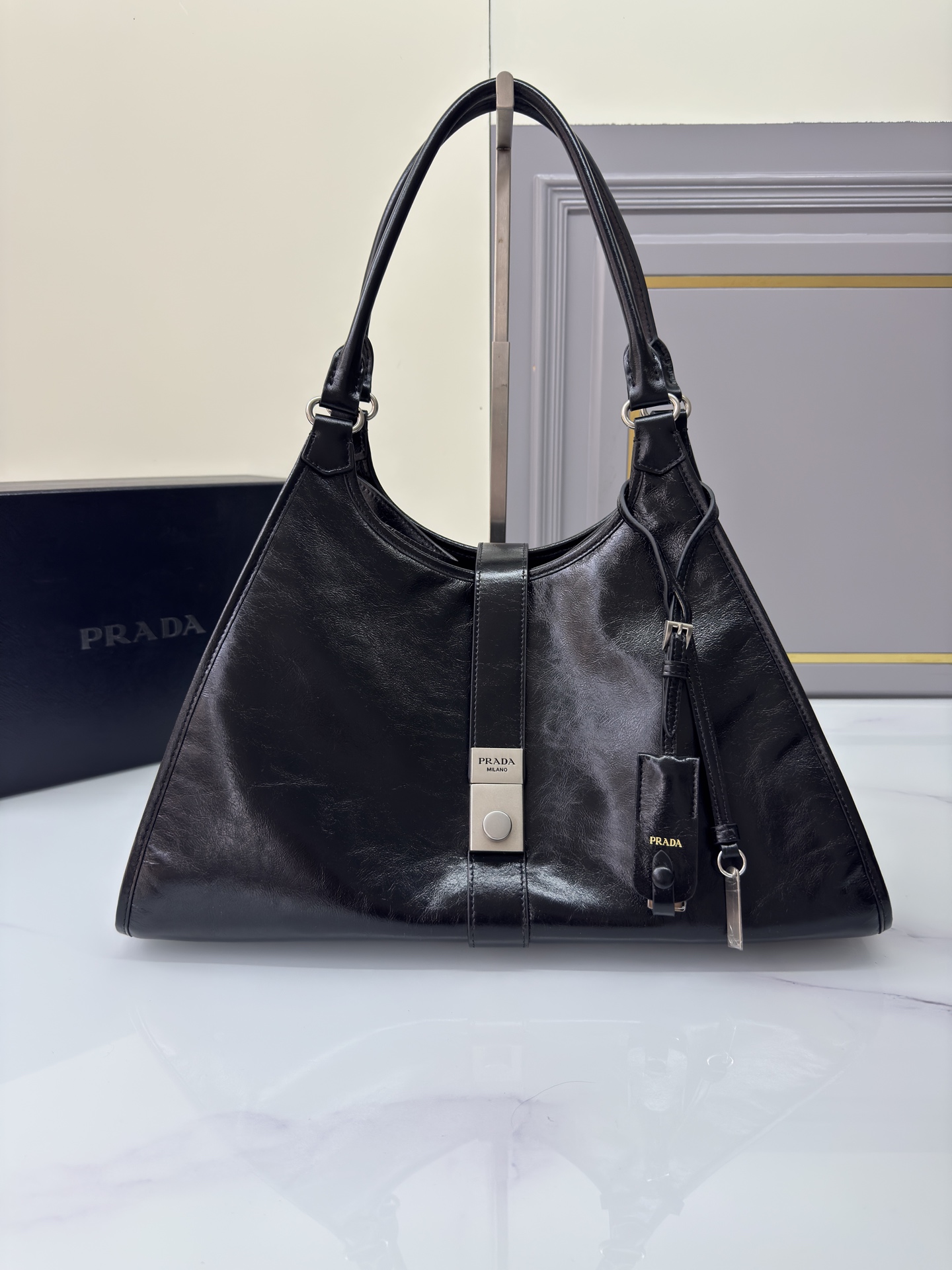 [TOP] PRADA Handbag Oil Wax 39*24.5*14cm - 3 Colour