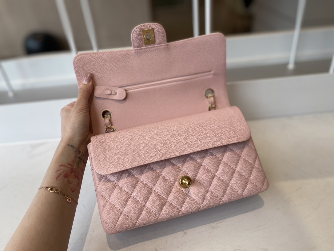 [TOP] CHANEL Classic Flap Bag Caviar Medium 25.5cm – 2 Colors