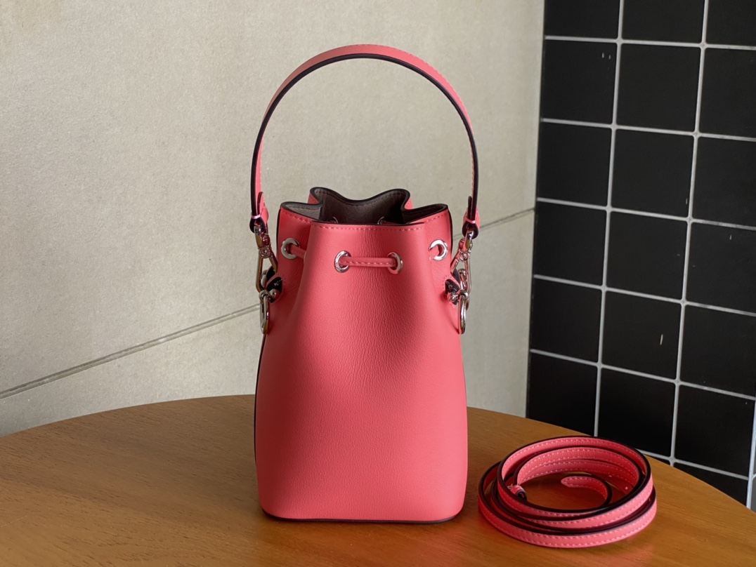[TOP] FENDI Mon Tresor Bucket Bag 18x12x10cm - Red