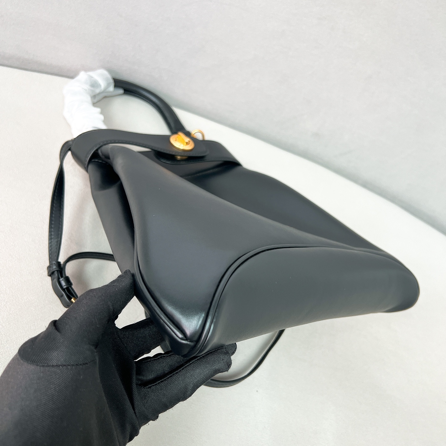 [TOP] PRADA Carey Leather Handbag 30*31*6.5cm - Black