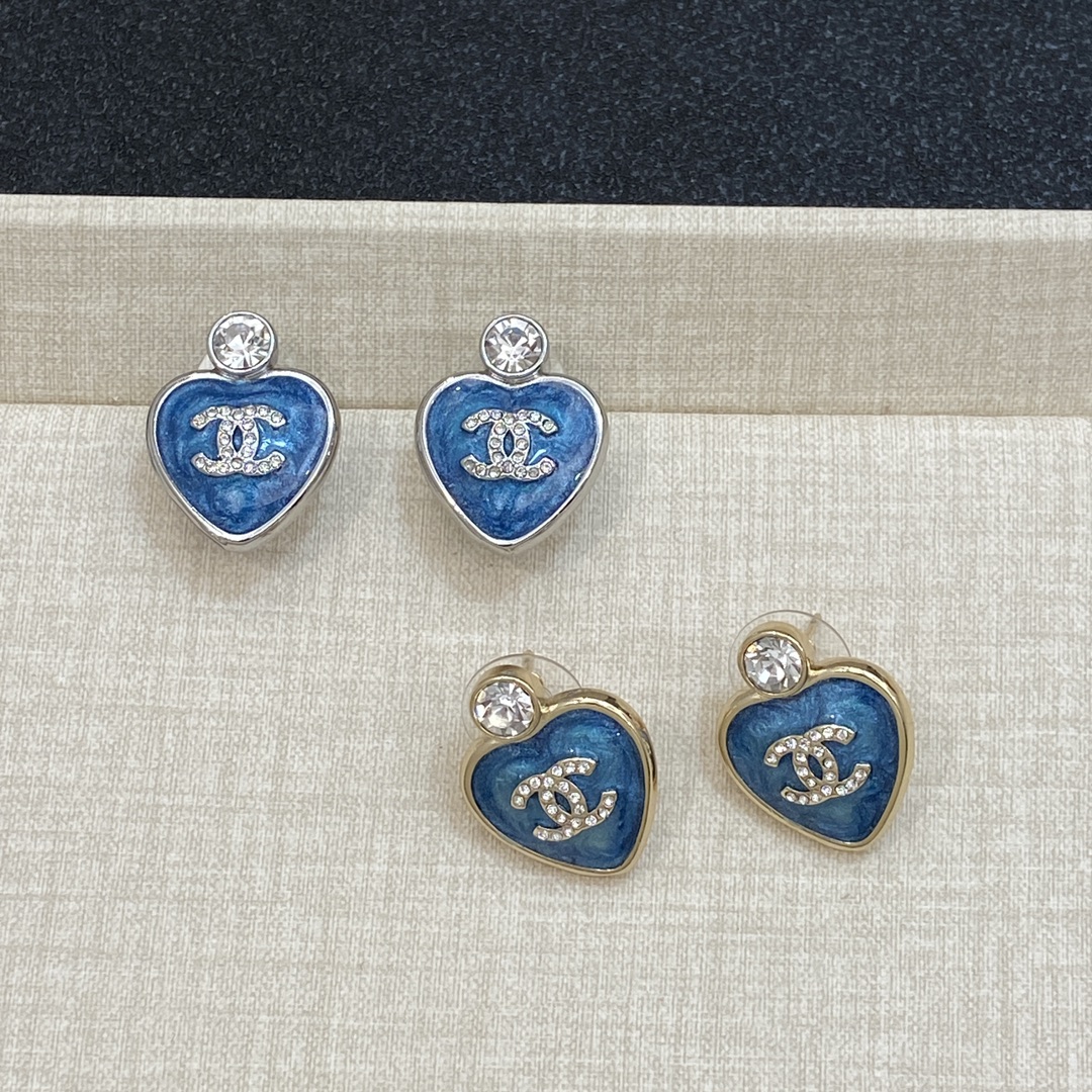 [TOP] CHANEL Earrings- 2 Colors