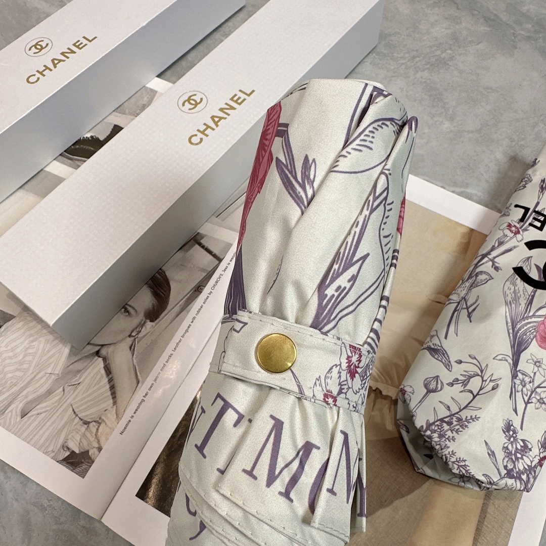 [TOP] CHANEL Umbrella - White