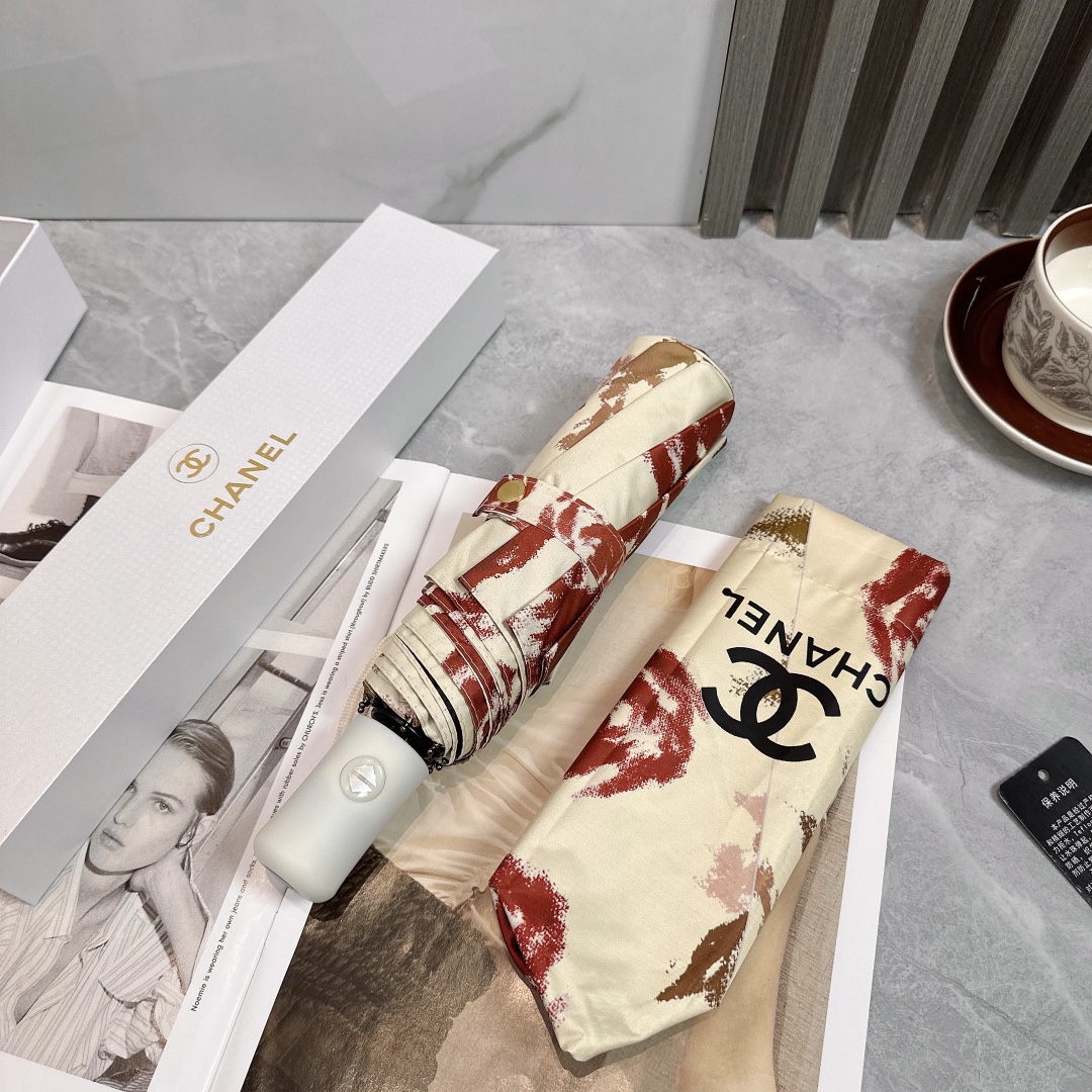 [TOP] CHANEL Umbrella - Beige