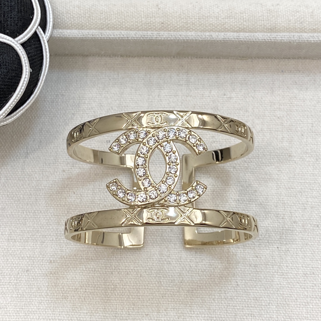 [TOP] CHANEL Bracelet - 2 Colors