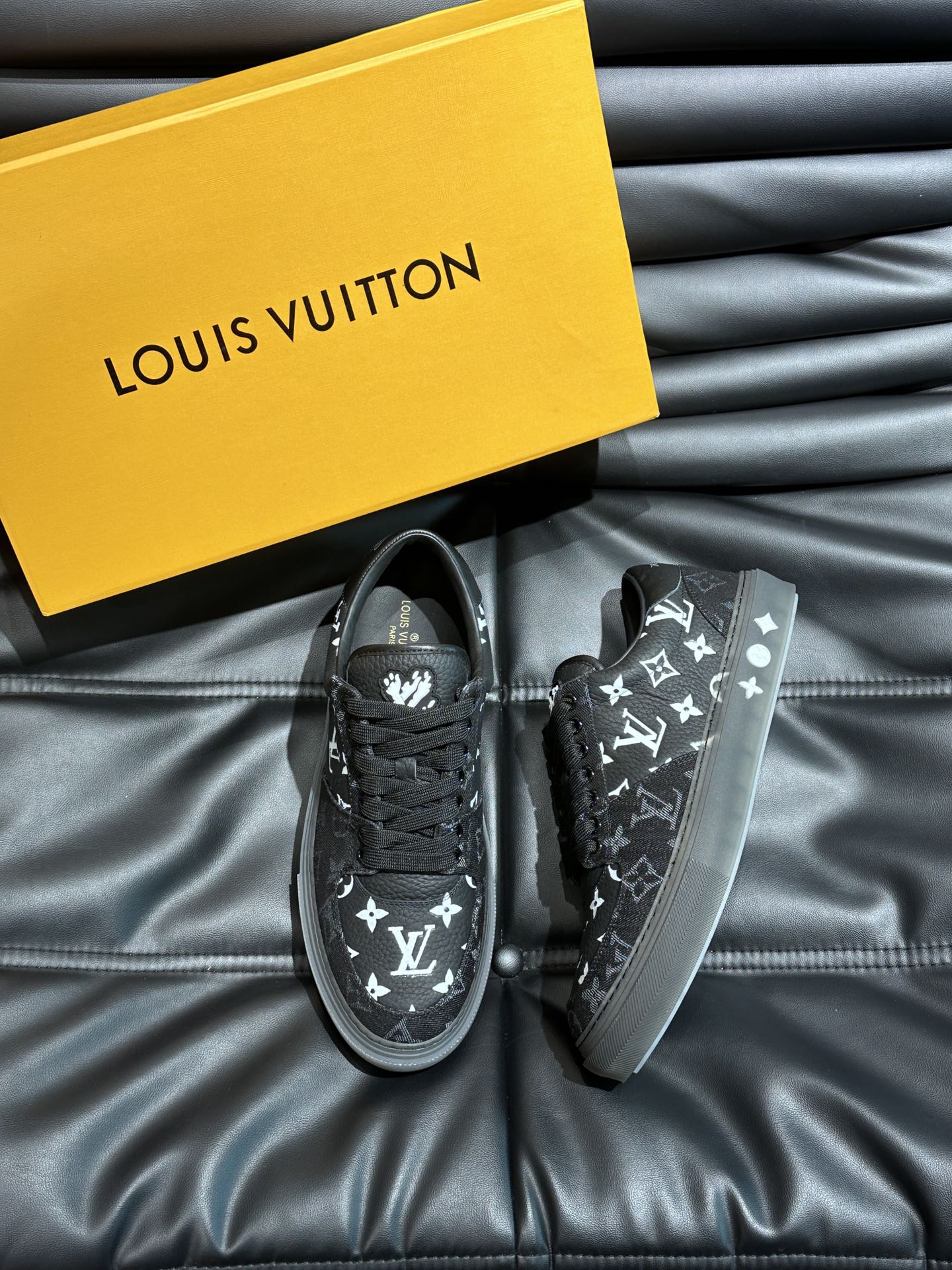 [TOP] Louis Vuitton LV Men's Casual Shoes - 4 Colors