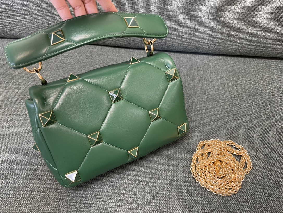 [TOP] VALENTINO Roman Stud Bags 23x16x8cm - Green