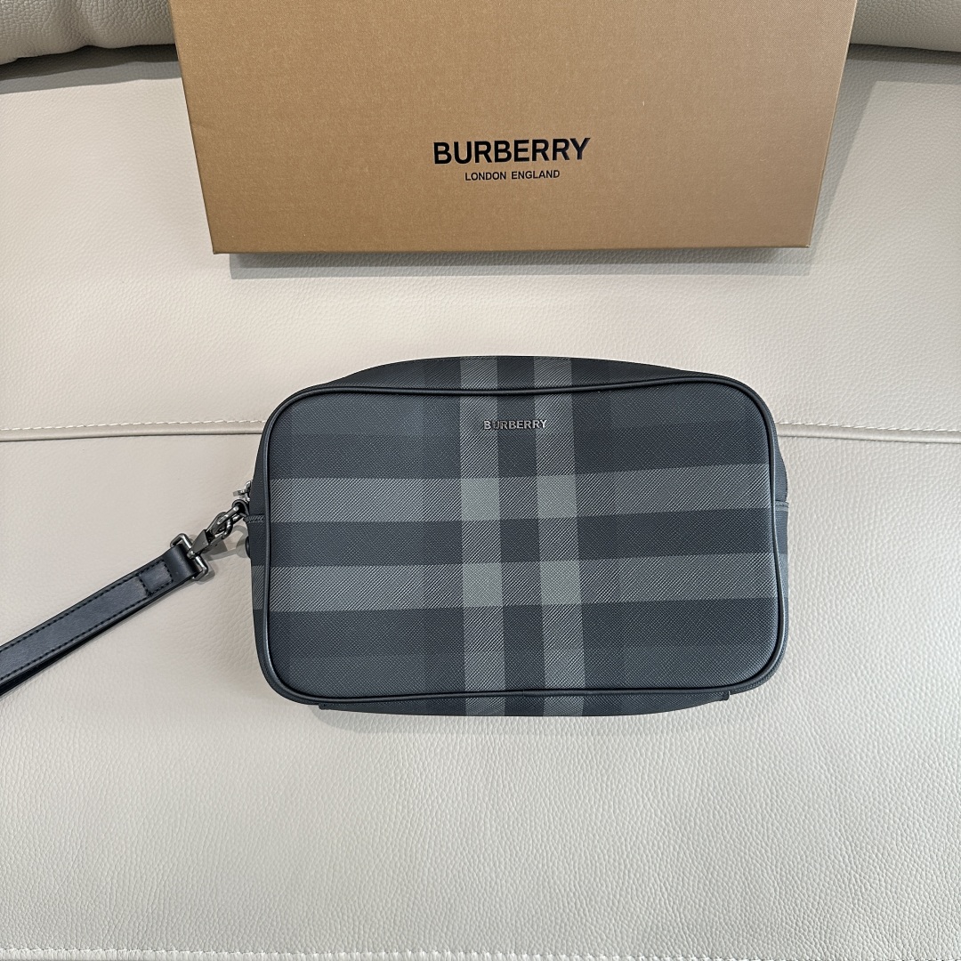 [TOP] BURBERRY Hand Bag 26x6x16cm - Black