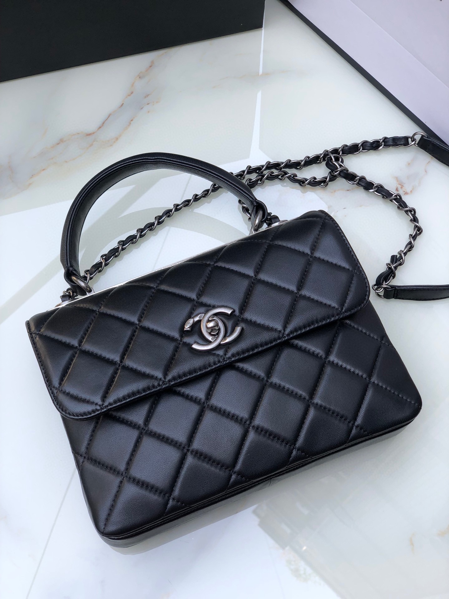 [TOP] CHANEL Trendy Bag COCO Handle 25cm - Black