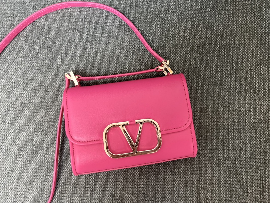 [TOP] VALENTINO Loco Bags Handbags 18*13*5cm - Pink