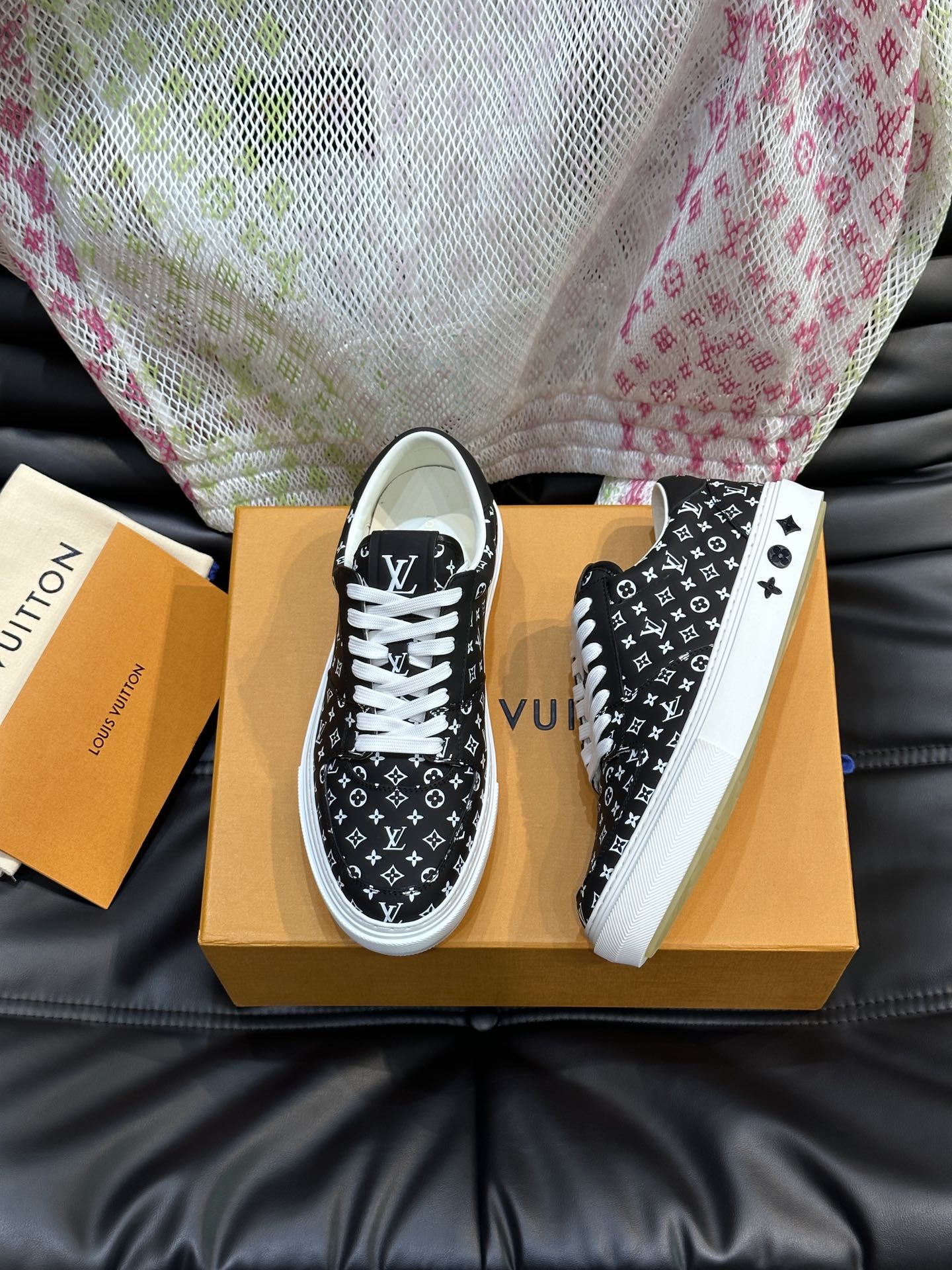 [TOP] Louis Vuitton LV Men's Casual Shoes - 2 Colors