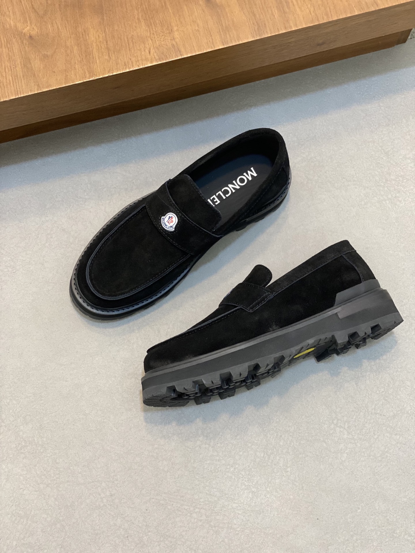 [TOP] MONCLER Men's Leather Shoes - 5 Colors