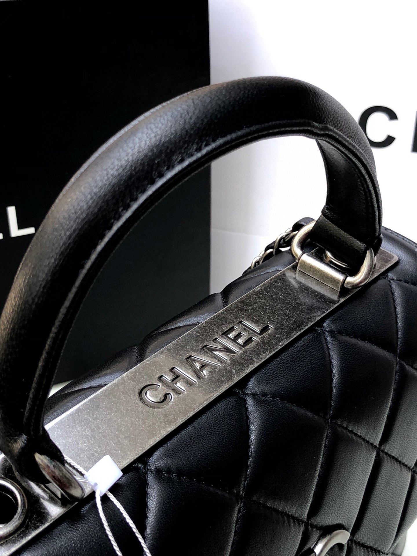 [TOP] CHANEL Trendy Bag COCO Handle 25cm - Black