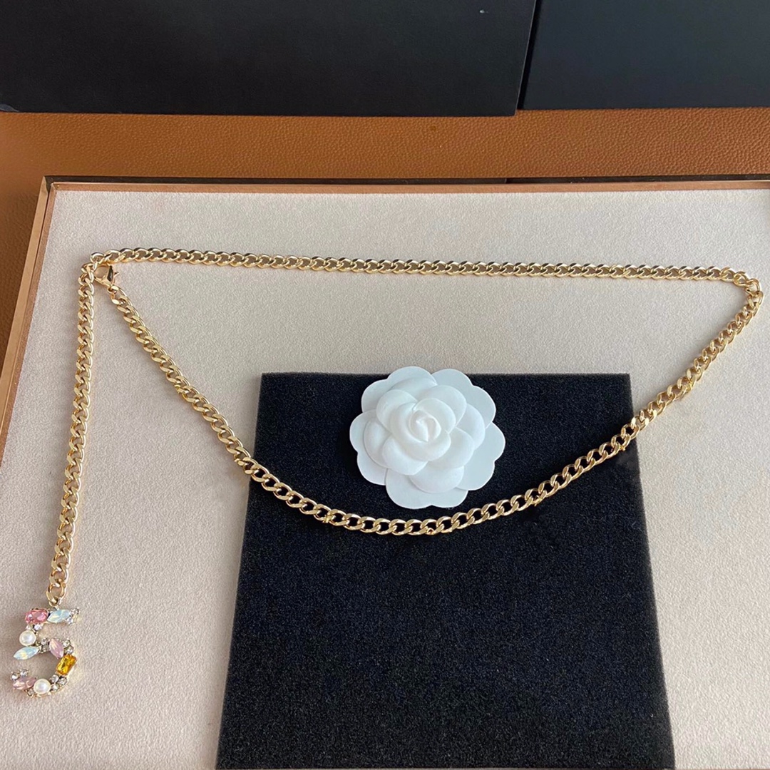 [TOP] CHANEL Waist Chain - Gold