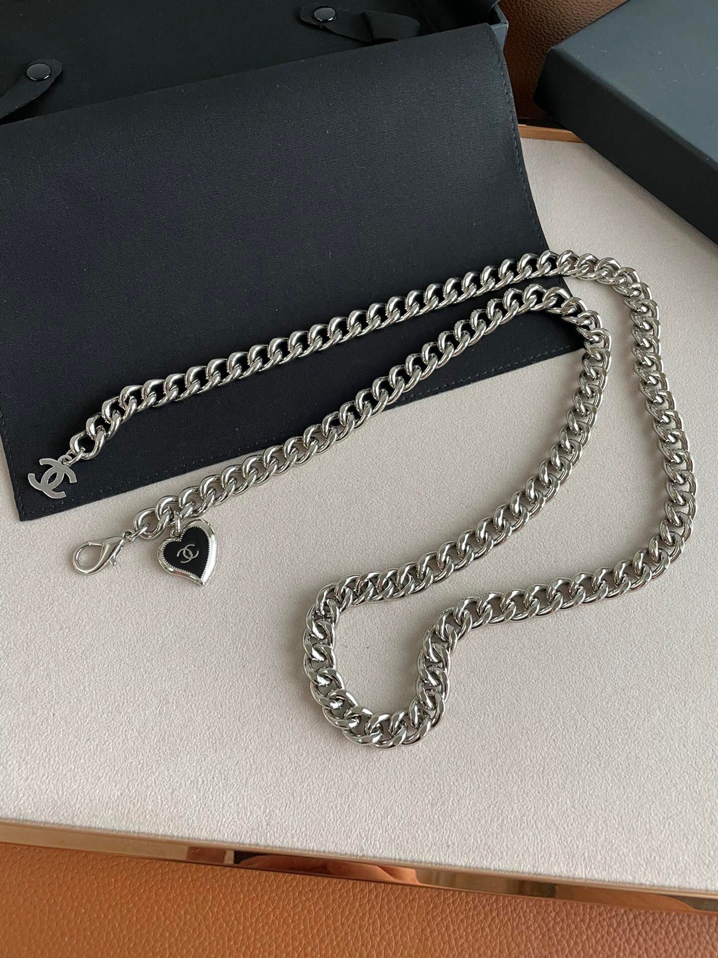[TOP] CHANEL Waist Chain - Silver