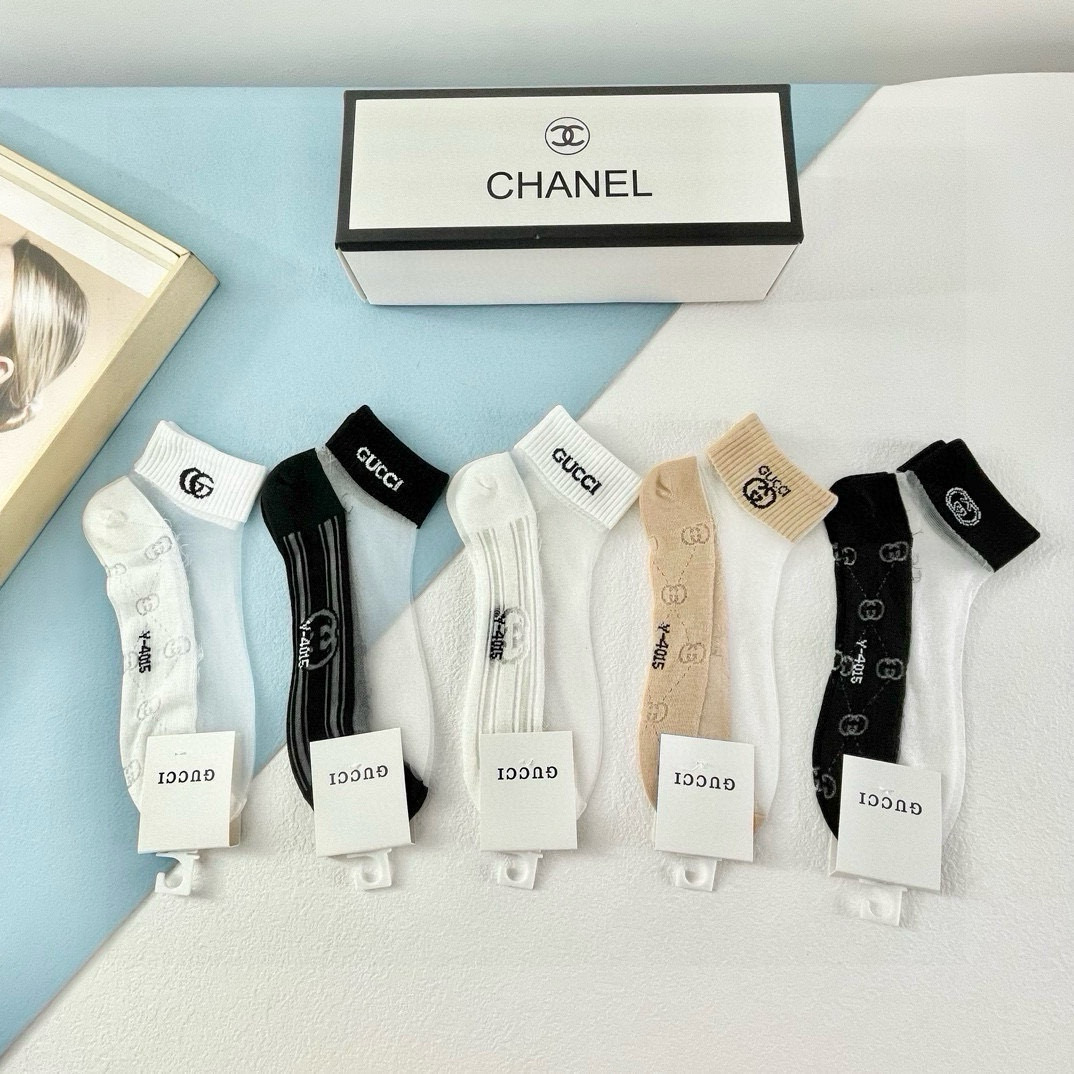 [TOP] GUCCI Socks - 5 Pieces as a Set