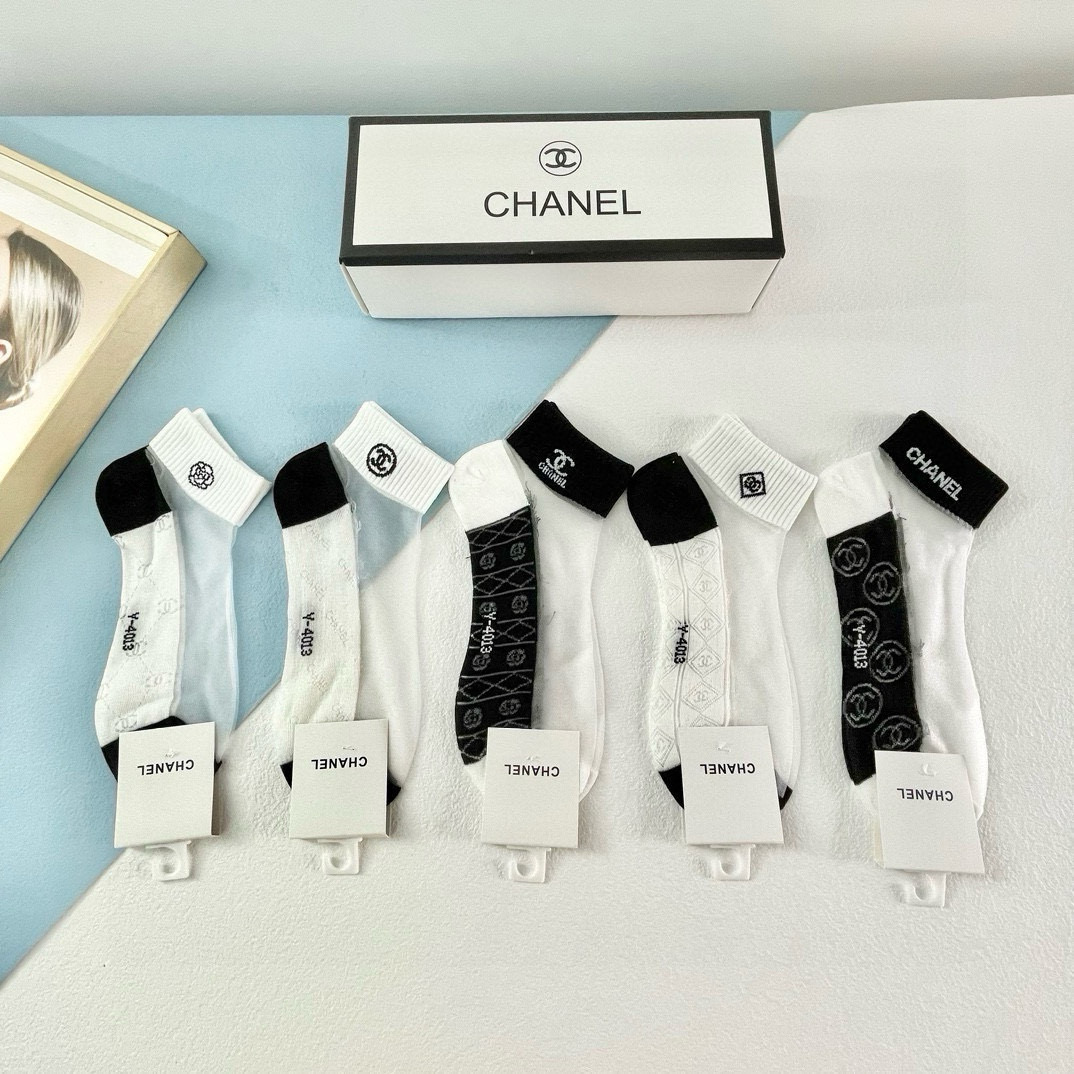 [TOP] CHANEL Socks - 5 Pieces as a Set