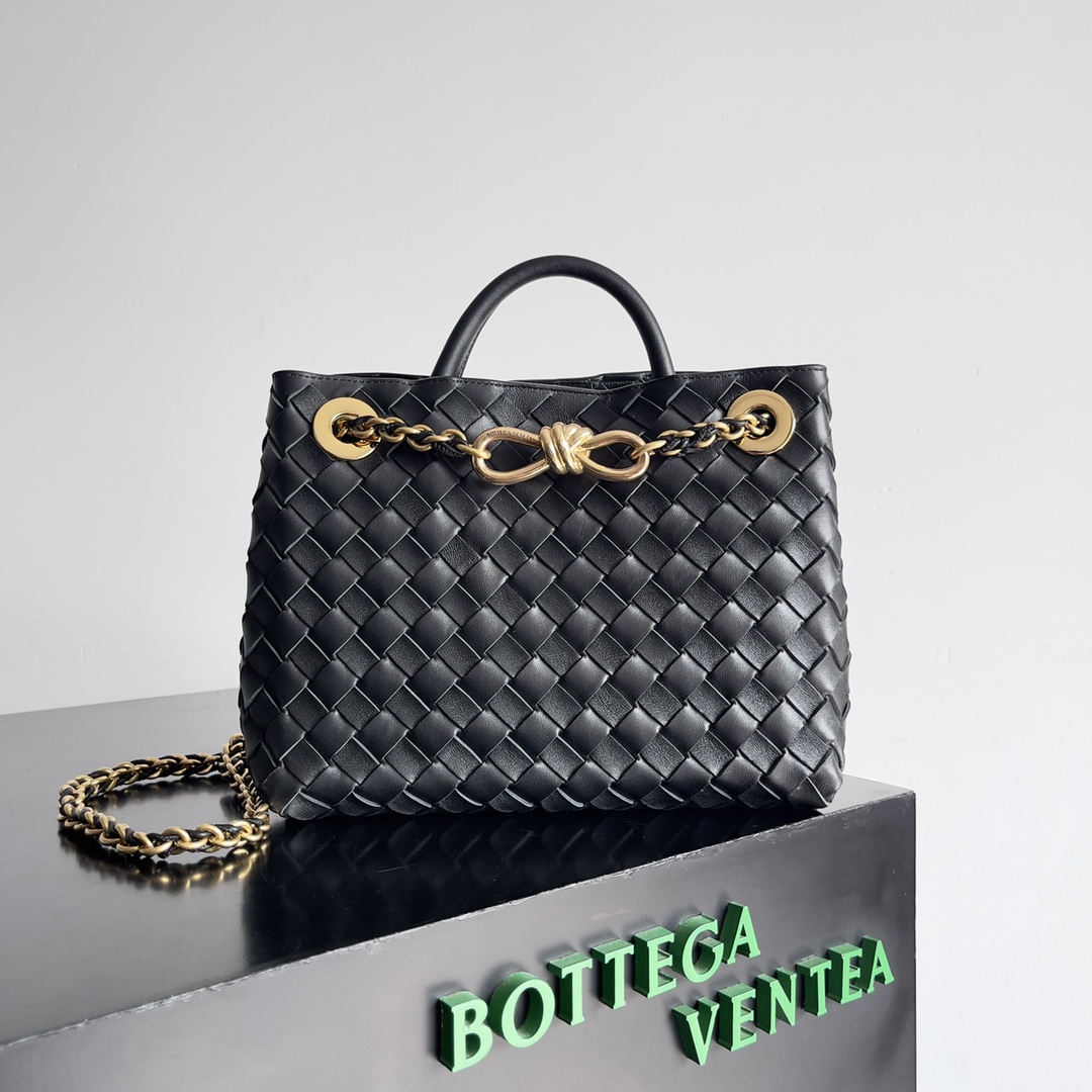 [TOP] Bottega Veneta BV Andiamo Bag 25x22x10.5 cm - Black&GHW